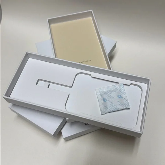 3 NEW RIMOWA White Box - Picture 8 of 8